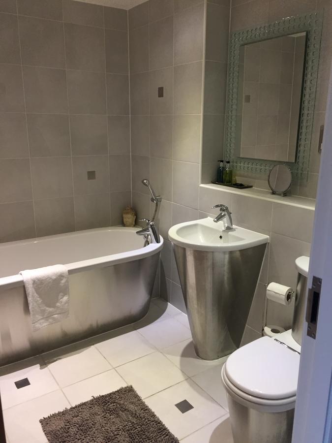 High View Serviced Apartment 卡迪夫 外观 照片